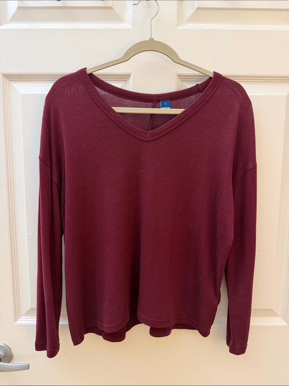 Old Navy Women's Burgundy V-Neck Long Sleeve Tunic Top